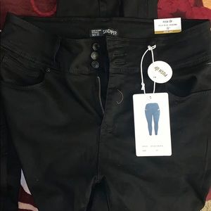 SandPiper Black High Rise Jegging